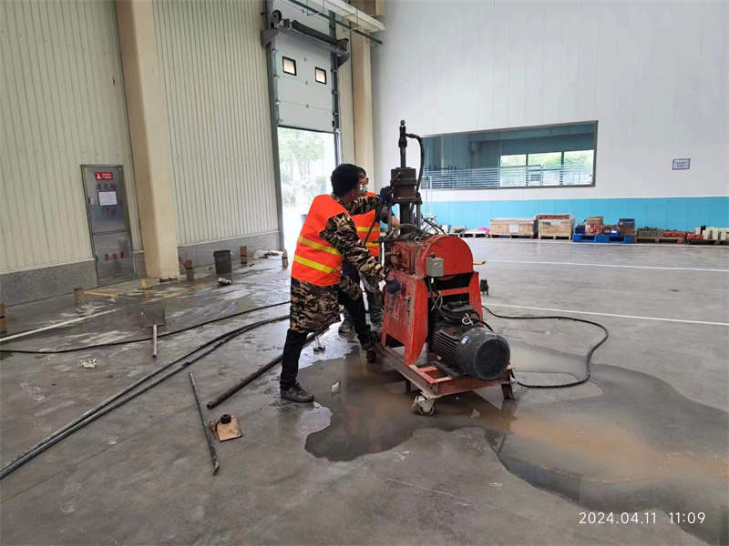 龙岩厂房地面下沉塌陷注浆加固施工